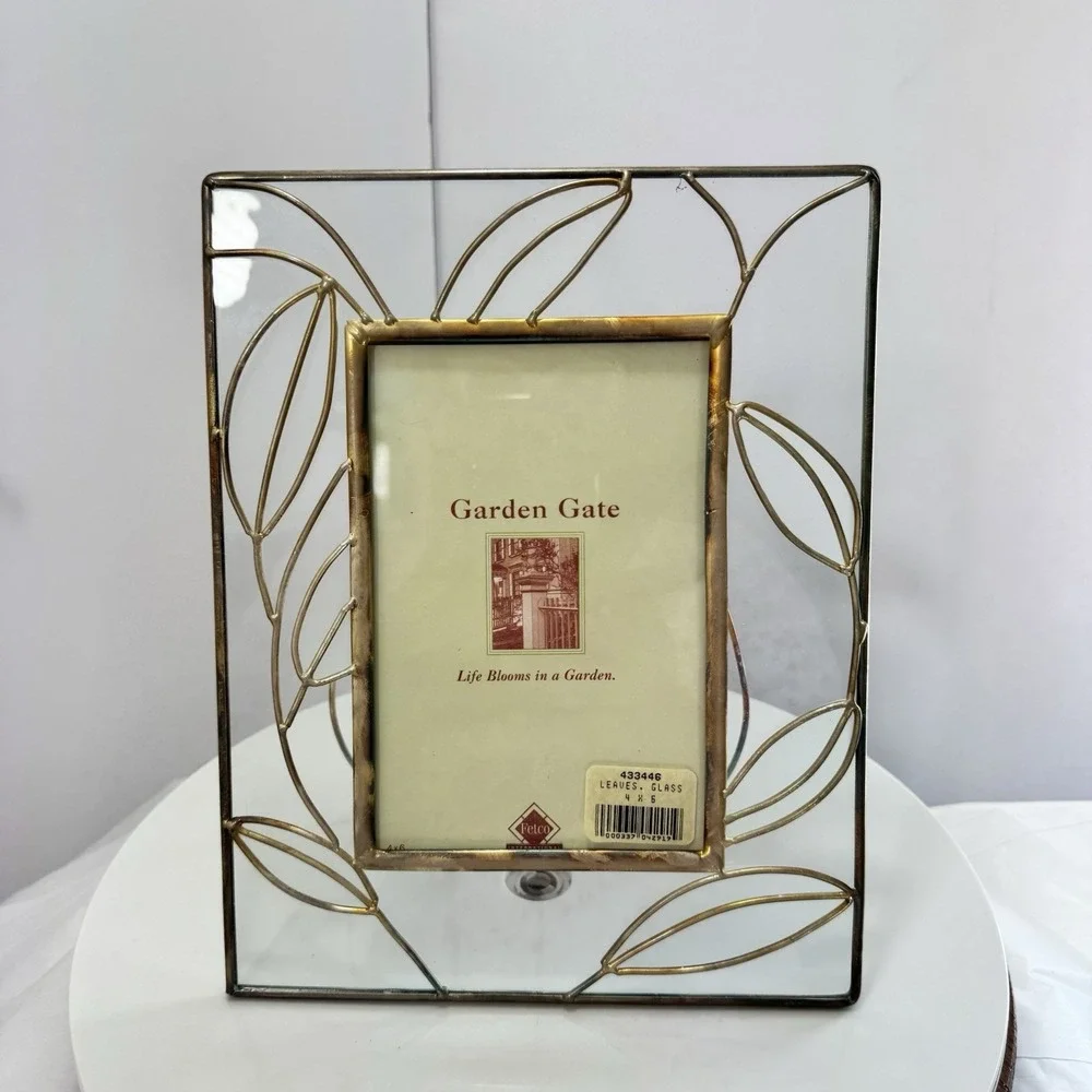 Brass & Glass Picture Frame 4X6” Vintage Garden Gate Fetco Leaves, Glass Square‎